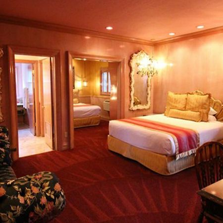סן לואיס אוביספו Madonna Inn מראה חיצוני תמונה