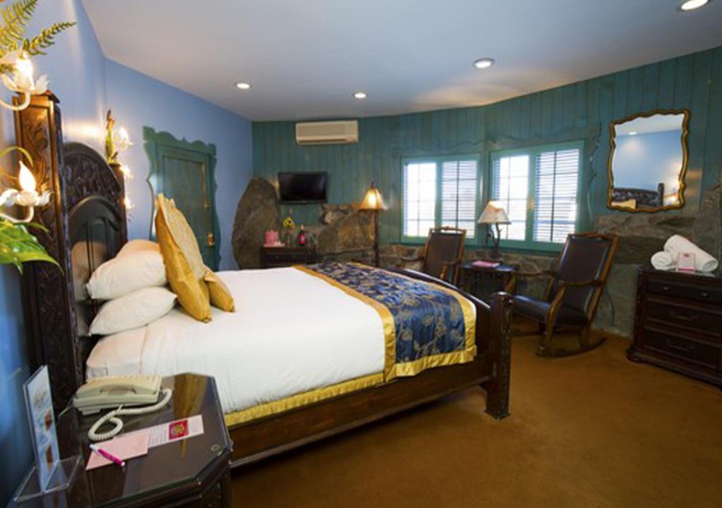 סן לואיס אוביספו Madonna Inn מראה חיצוני תמונה