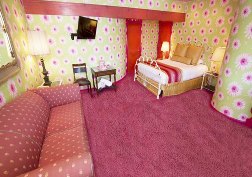 סן לואיס אוביספו Madonna Inn מראה חיצוני תמונה