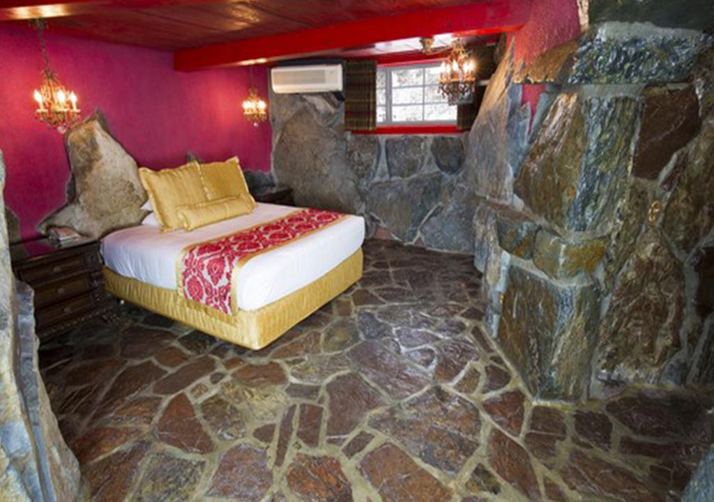 סן לואיס אוביספו Madonna Inn מראה חיצוני תמונה