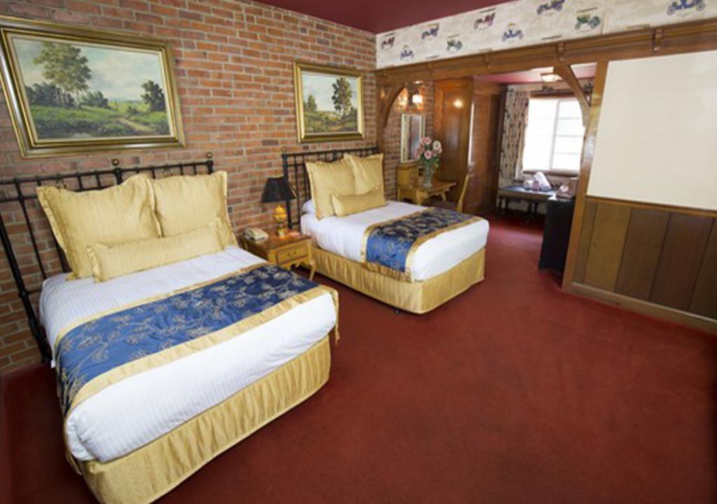 סן לואיס אוביספו Madonna Inn מראה חיצוני תמונה